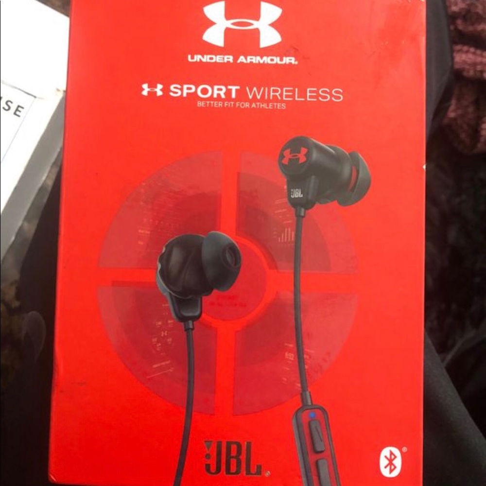 JBL wireless Bluetooth headphones